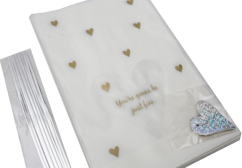 Daiso Frost Plastic Bag with Bottom Gusset - 16 Pcs Heart Clear, 7.3x4.7x2 In - Image 2